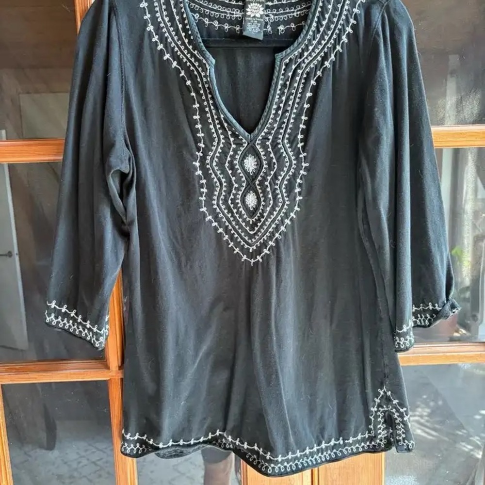 Lucky Brand Black Embellished 3/4 Sleeve Tunic